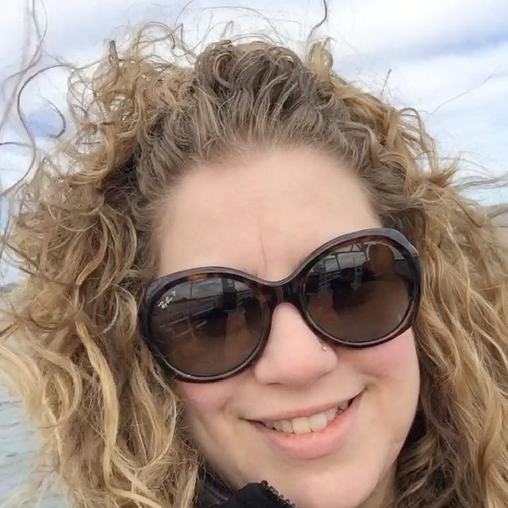 Meet your Posher, Andrea